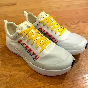 Atreyu “The Artist” Carbon Racer